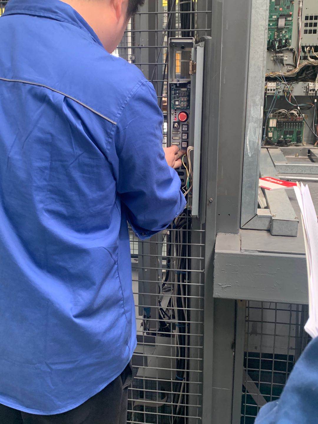    电梯安装培训现场