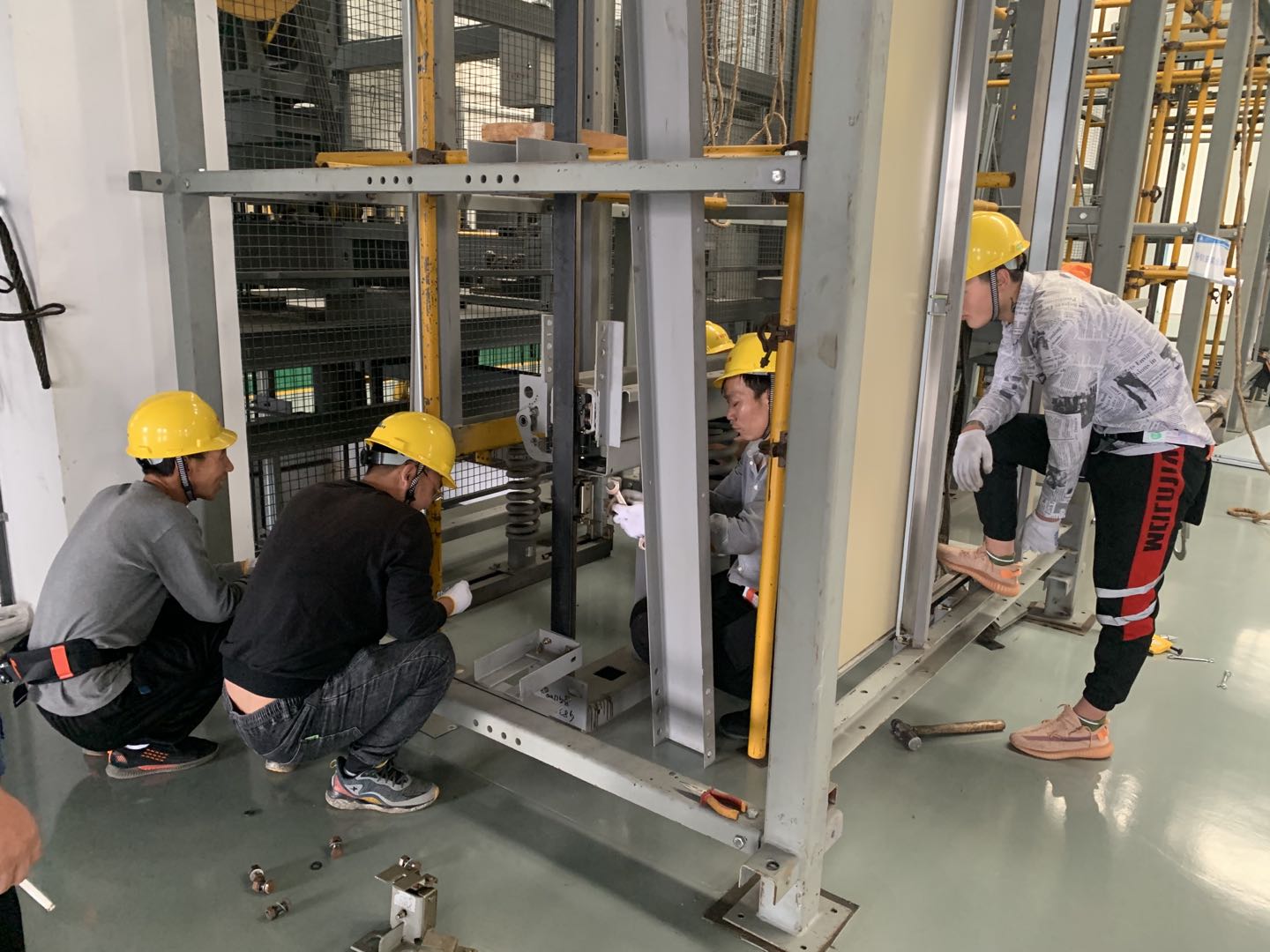    电梯安装培训现场