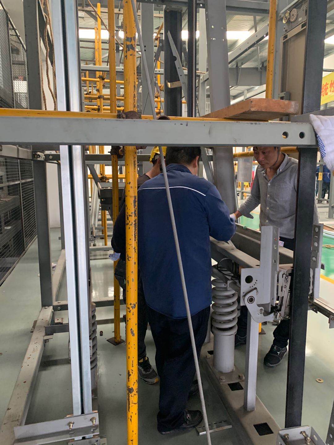    电梯维修保养培训现场