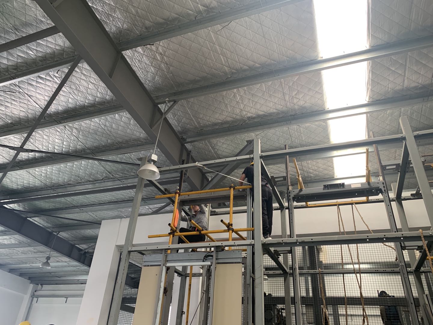    电梯维修保养培训现场