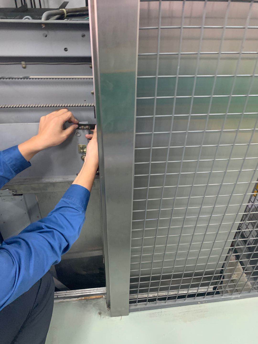    电梯维修保养培训现场